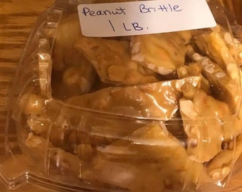 Peanut  or Cashew Brittle 1 Lb