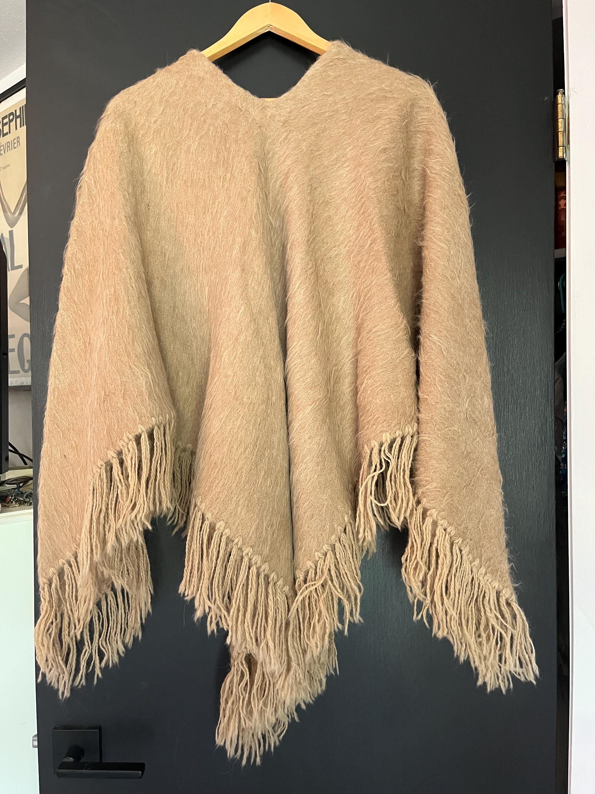 ジャケット・アウター Vintage 70s Peru alpaca poncho Vintage Alpaca Peru Wool Brown Greek Key Poncho | North Fork