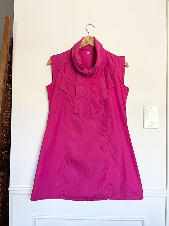 Hot pink 80’s high neck dress - image 1