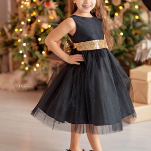 Gold and black outfits for ladies cheap