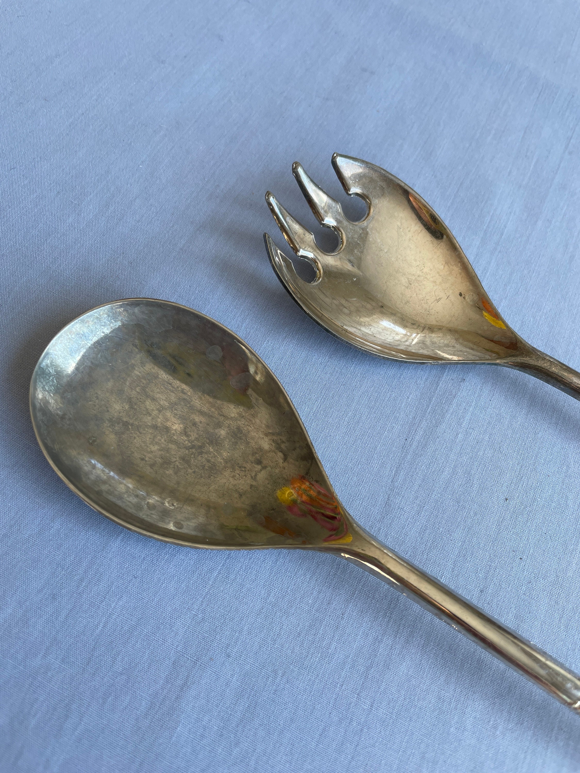 Ancienne louche à sauce, 1864, plaqué argent, monogramme
