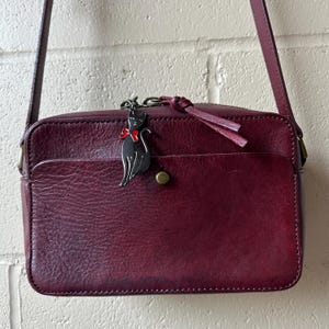 Sac à bandoulière Madewell bordeaux pour appareil photo, sac à main bandoulière bordeaux vintage, sac de transport Madewell pour appareil photo en cuir bordeaux cabernet foncé