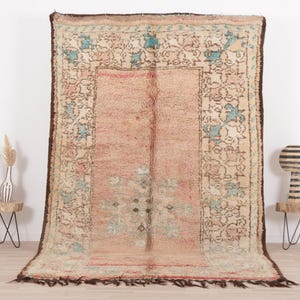 Peach Moroccan rug, Vintage Boujaad rug 6x10 FT, Morrocan rug 6.2x10.2 FT, Living room  rug, Funky rug, Teppich