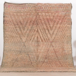 Vintage Moroccan rug, Peach Benimguild rug 7x9 ft, Morrocan rug 7.2x9.4 ft, Living room rug, Berber rug, Handknotted rug, Teppich