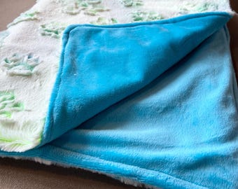 Green/Blue Dog Print baby blanket