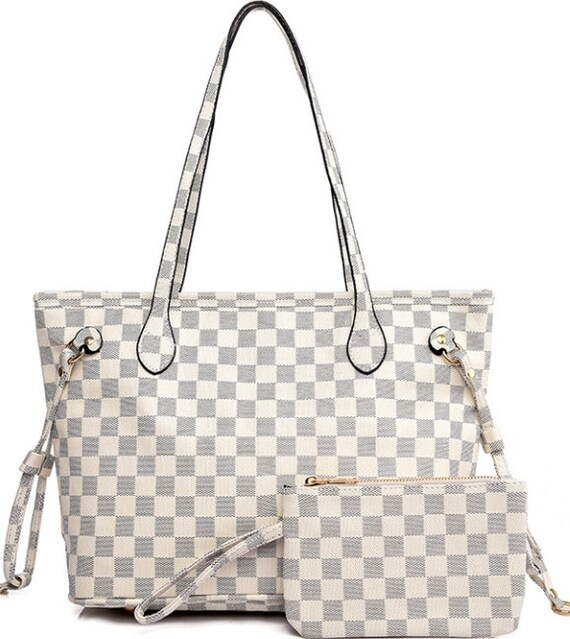 grey and white checkered purse
