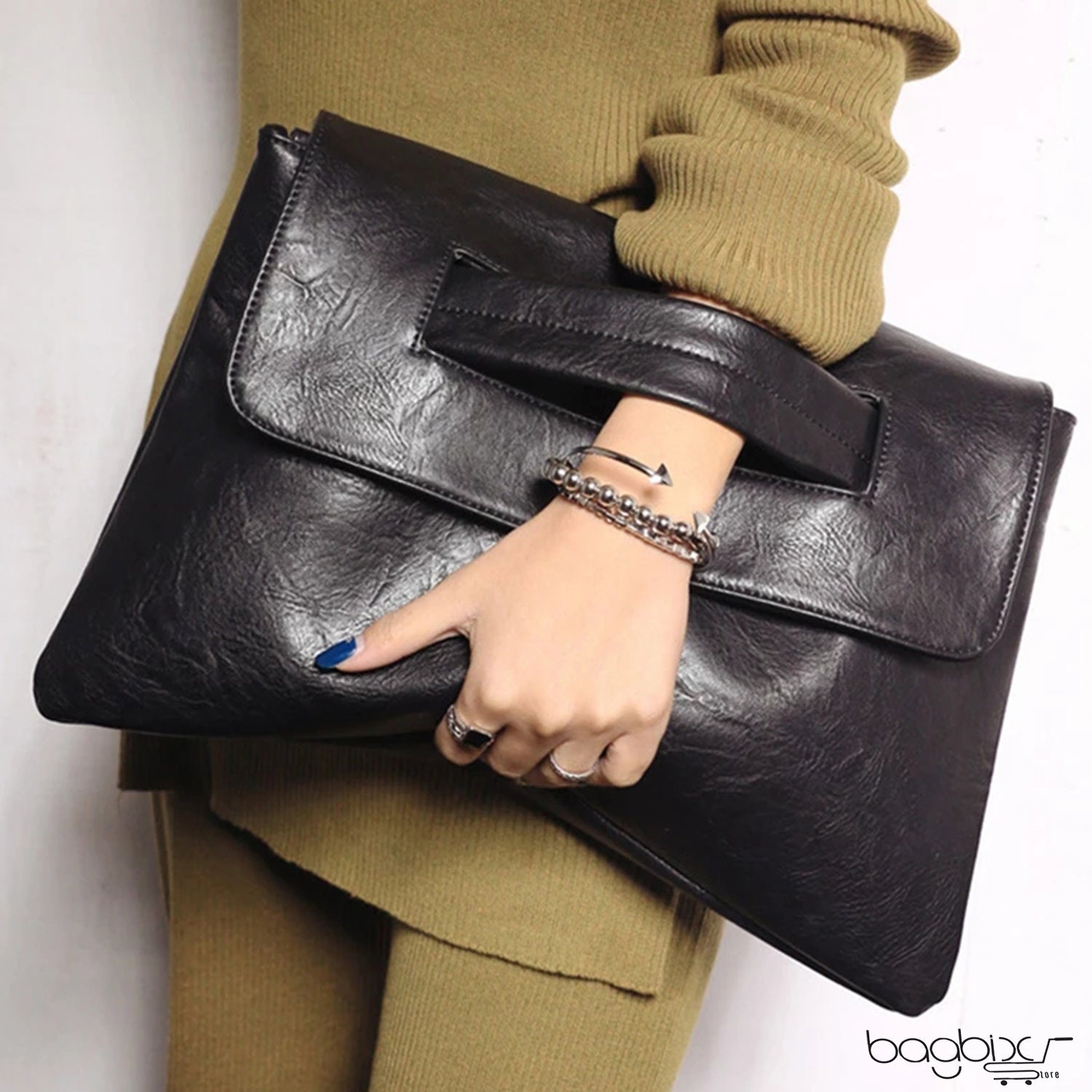 oversized pouch bag