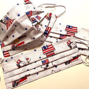 Patriotic Snoopy face mask