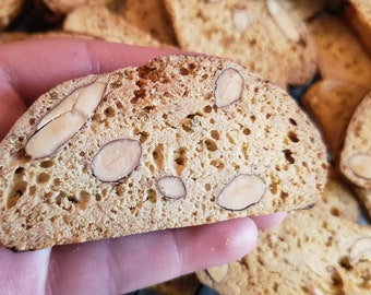 Handmade Moroccan Biscotti (Fekkas)