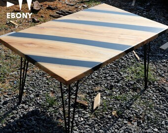 Coffee table made of natural wood, iron legs, wood table, natural wood, coffee table, wood, epoxy, walnut tree