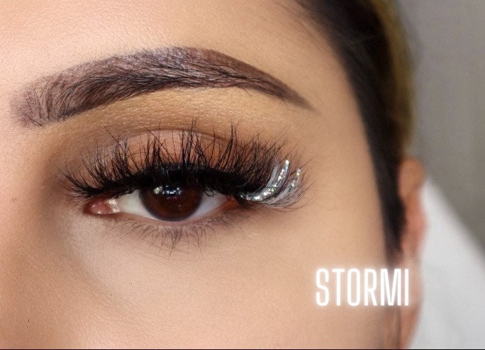 Sparkle lashes deals