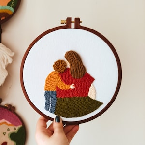 Mommy Punch Needle Embroidery Art Wall Decor, Mother's Day Gift, Textile Art Wall Hanging Decor, Gift For Mom,Embroidery Hoop Art Wall Decor