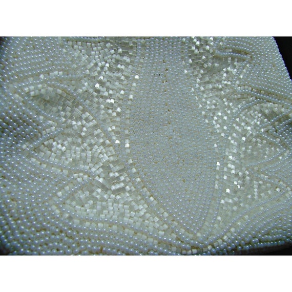 Vintage Seed Bead Mini Kiss Lock Bag Purse White … - image 5