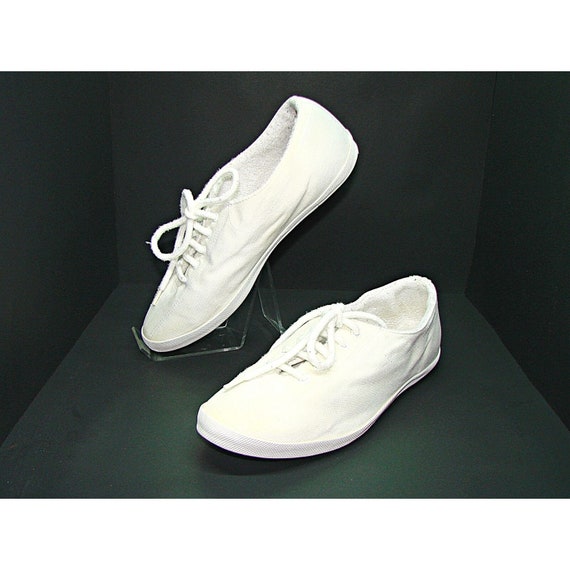 Best United Garment Company Womens White Lace Up … - image 1
