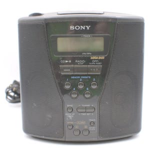 Sony Dream Machine Dual Alarm AM/FM CD Player Clock Radio icf-cd833 Tower Design