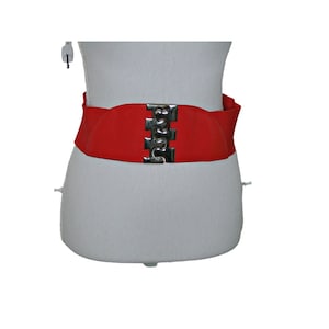 Vintage Bright Red Womens Stretchable Lock Belt Size M/L Seiferts Store 70&#39;s NWT