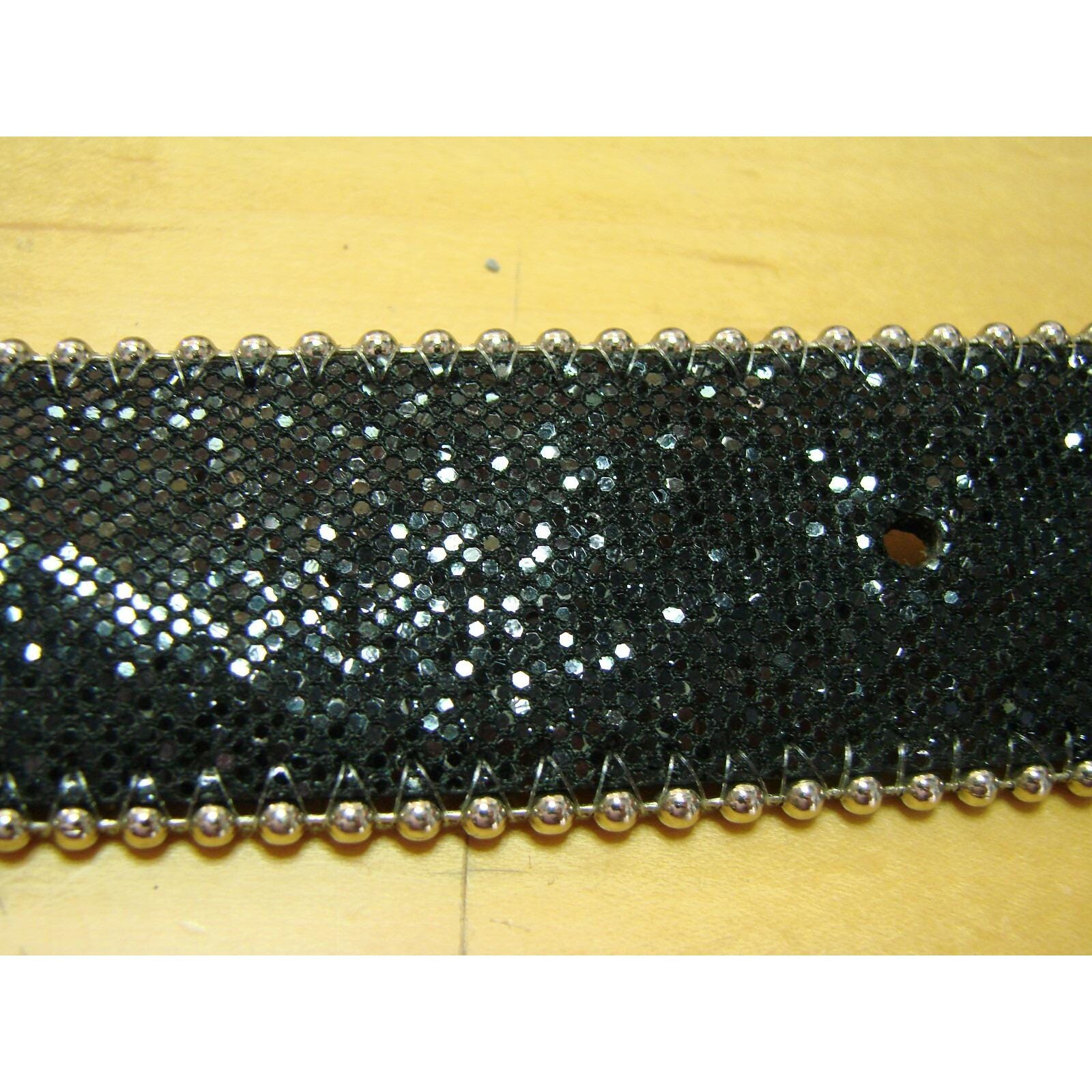 Hot Topic Size 32 Black Glitter Sparkle Belt Silver Stud  display picture 2