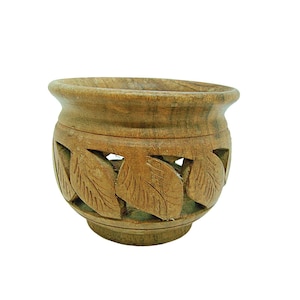 Handmade Hand Carved Wooden Bowl Trinket Dish Brown Round Shape Leaf Design 4x3