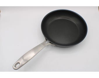 OXO Non-Stick 8-Inch Frying Pan Skillet Stainless Steel Handle Dishwasher Safe