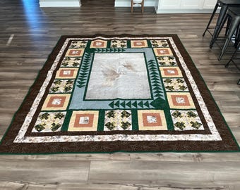 Peace Dove Quilt: Queen Size, Snow White Doves
