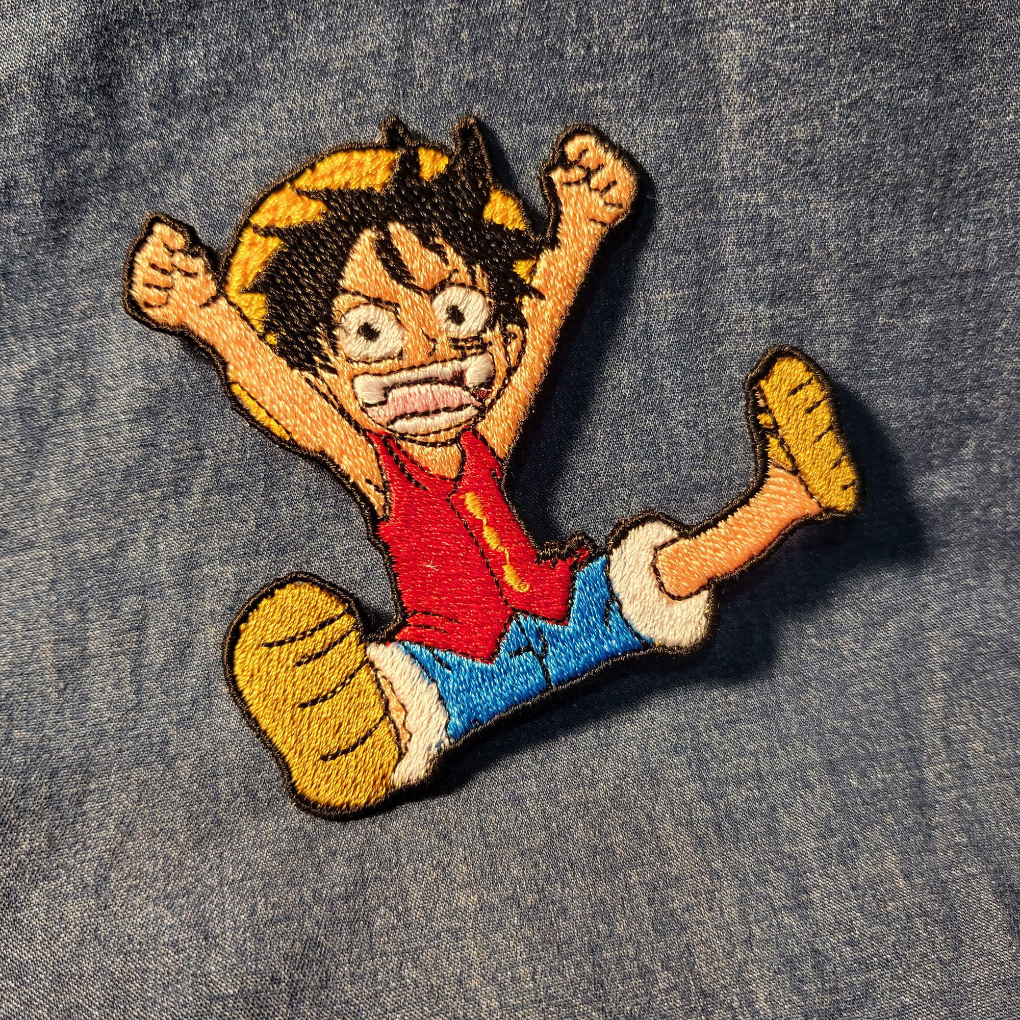  OYSTERBOY One Piece Luffy Thread Hook and Loop Backed  Decorative Applique Embriodered Patch (Going Merry GO Sheep Ship) :  Clothing, Shoes & Jewelry