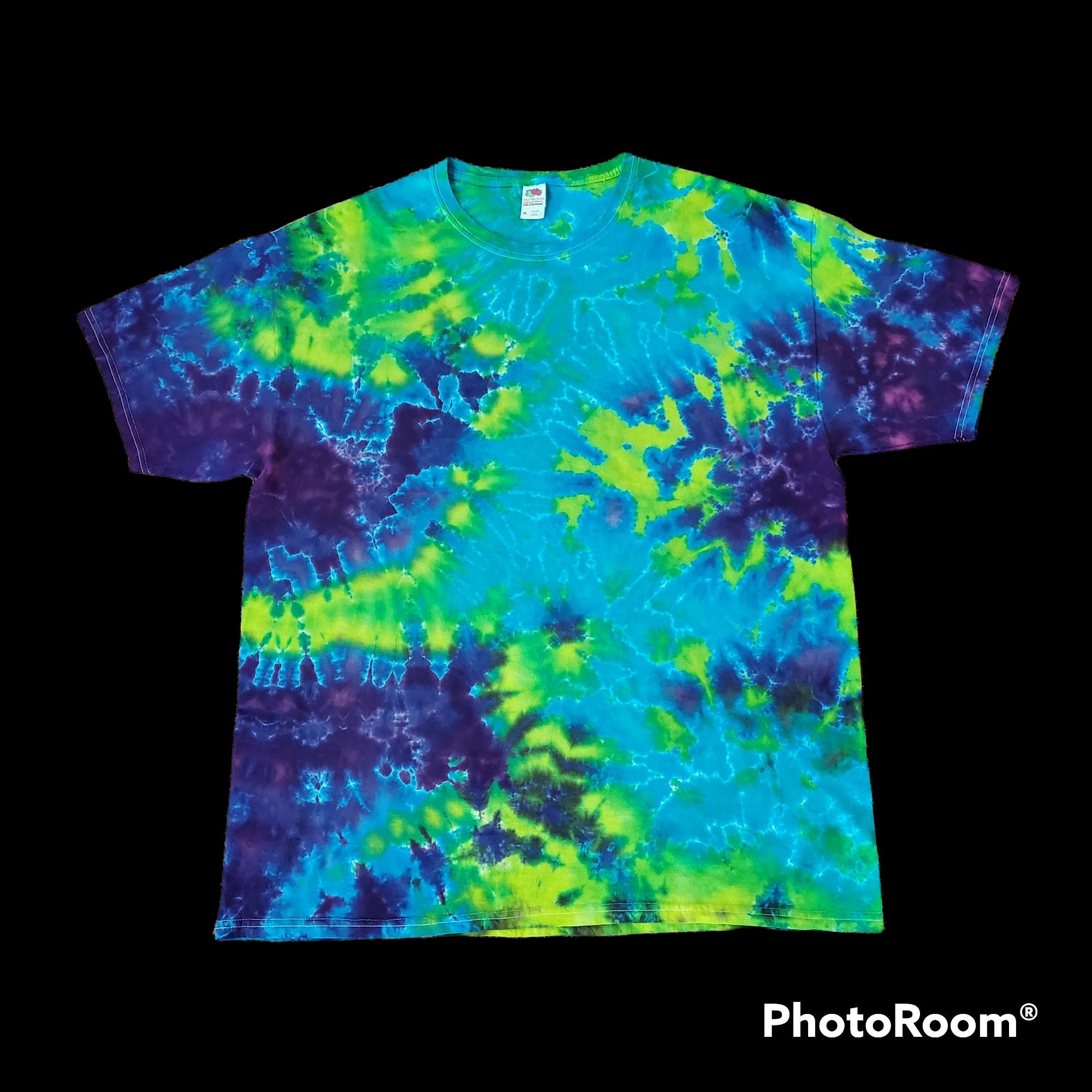 how to tie dye a neon yellow shirt