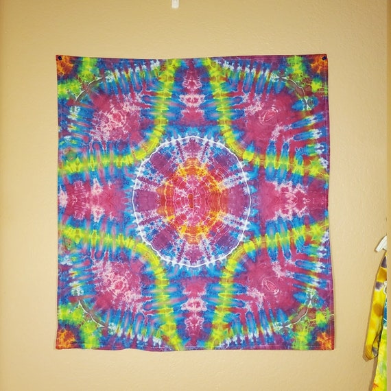 Handmade tie 2025 dye tapestry