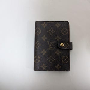 Carteira Louis Vuitton Monogram Agenda 6 Rings usada
