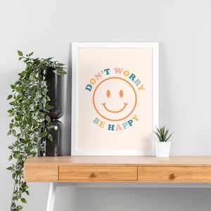 Don't Worry Be Happy Poster, Retro Happy Face Printable Art, 70s Aesthetic Decor Digital Download, Smiley Face Poster, Hippie Wall Art Print