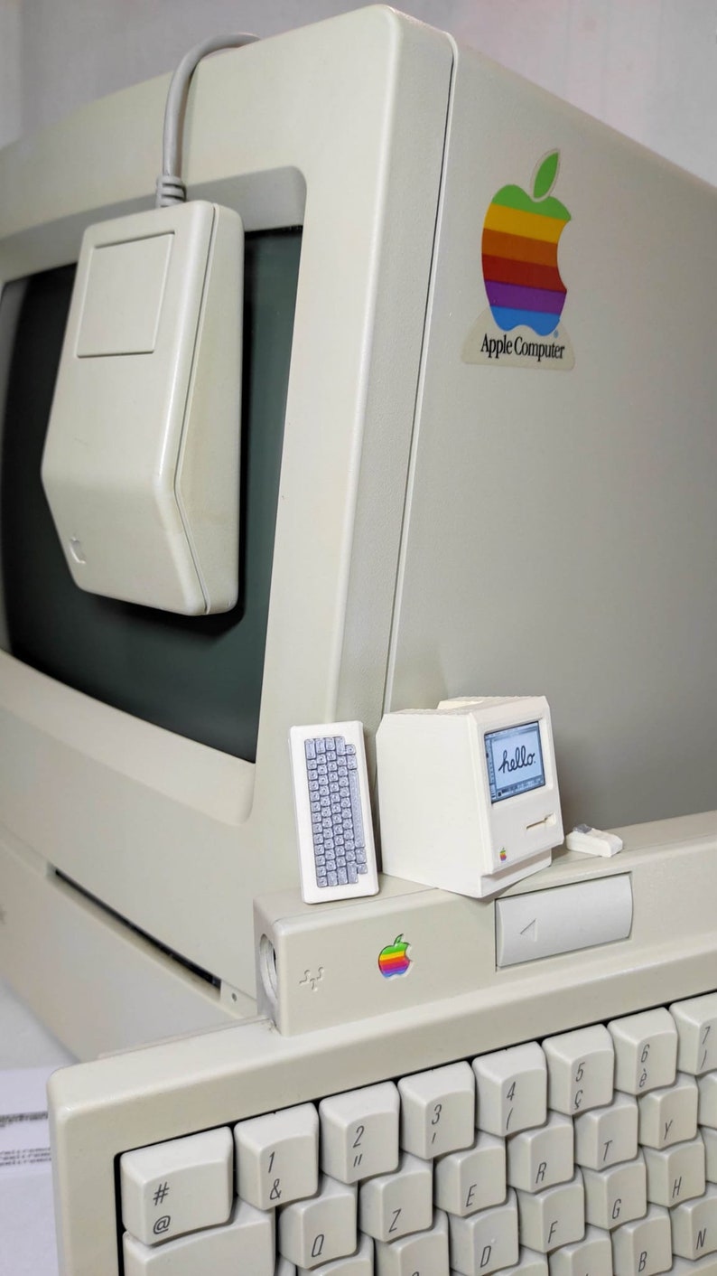 Apple Macintosh Miniatures image 8