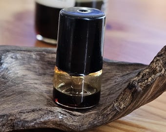 Wild Oud Oil: Artisan Indonesian Agarwood Perfume