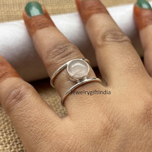 Handmade Rose Quartz Ring: 925 Sterling Silver Band