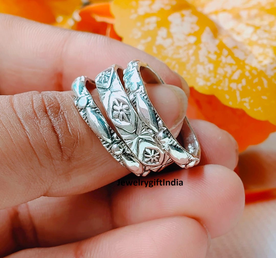 Handmade Sterling Silver Band Ring: Floral Set Design - Etsy