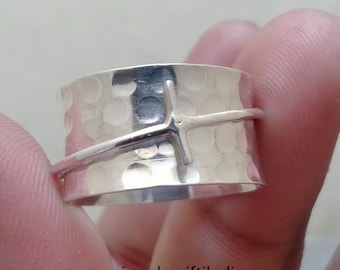Sterling Silver Cross Spinner Ring: Christian Fidget Jewelry