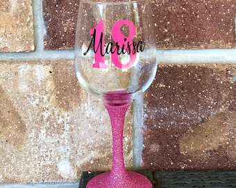Personalised glitter wine glass, Milestone birthday glass, Sparkly birthday glass, 18th, 21st, 30th, 40th, 50th gift idea, colourful glass