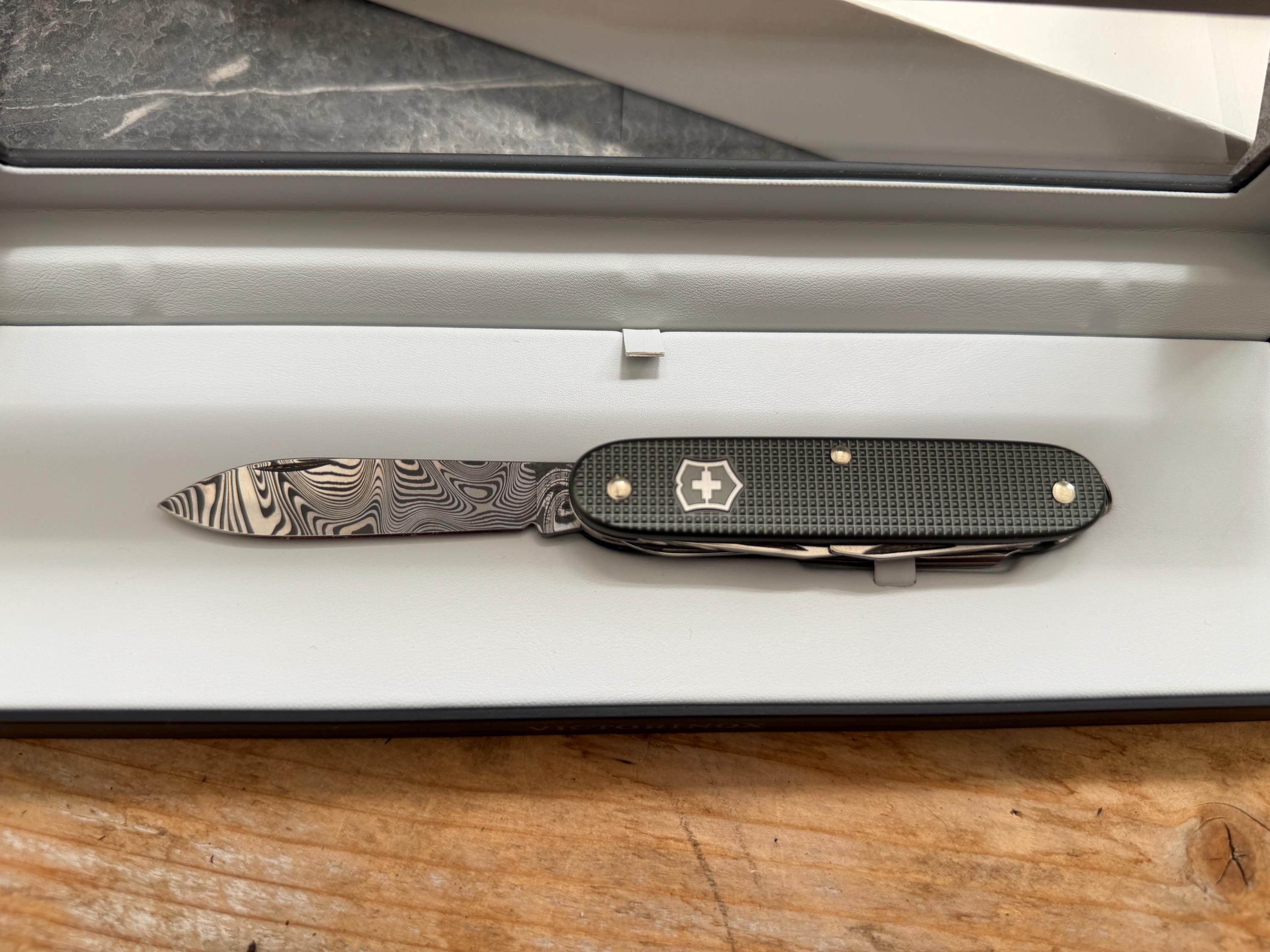 Victorinox pioneer x - Etsy 日本