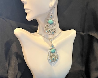 Turquoise Necklace & Earrings Set , Blue Crystal , Turquoise Jewelry Set for Women