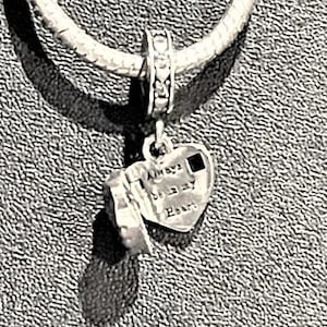 Always in my heart necklace pandora sale
