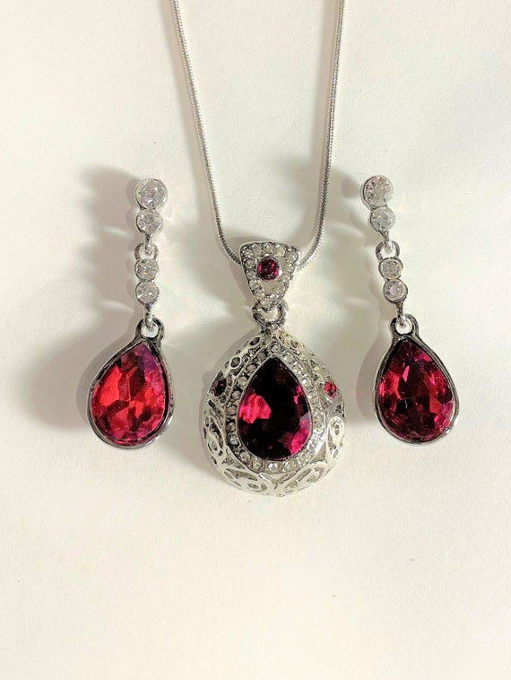 Crystal Teardrop Pendant Necklace Earrings Set , … - image 6