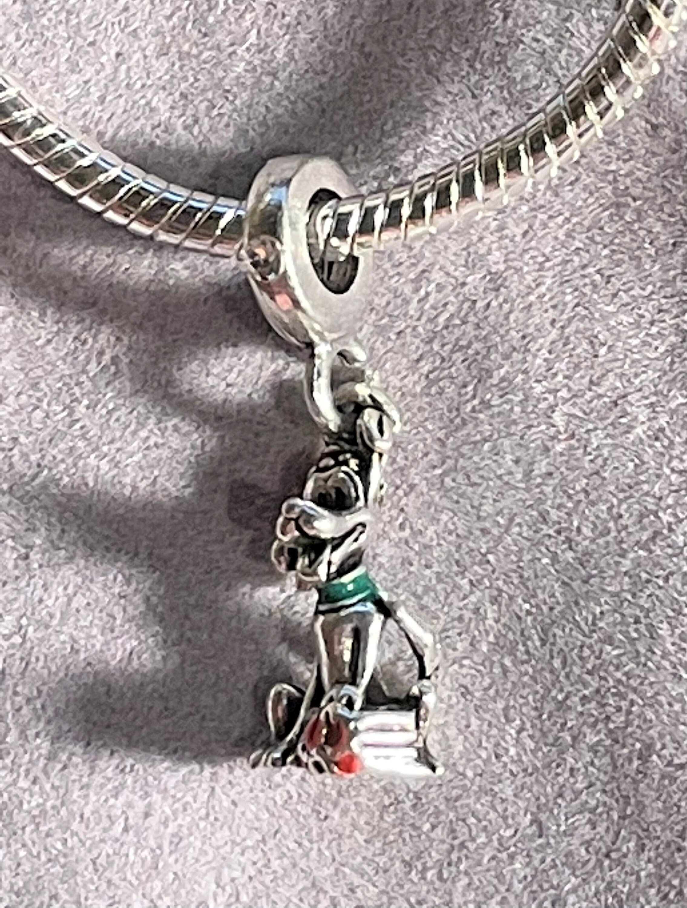 アクセサリー Pandora Disney Pluto Christmas charm Retired Pandora Disney Pluto Christmas Gift Dangle :: Disney