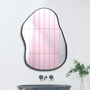 Asymmetrischer Wandspiegel: Moderne unregelmäßige Form, Home Decor
