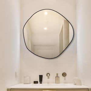 Circular Asymmetrical Mirror, Irregular Wooden Bathroom Mirror, Circular Aesthetic Mirror Home Design, Unique Mirror Decor, Makeup Mirror