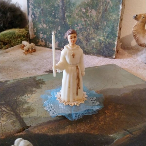 Ancienne figurine de communion