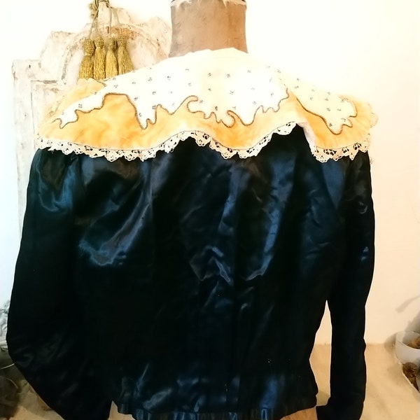 Old beautiful woman's jacket, wasp waist, mid-19th century