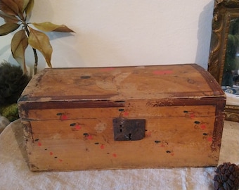 Magnificent old 19th century painted wooden wedding chest