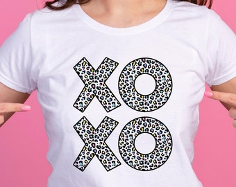 Leopard xoxo sweatshirt, colorful xoxo tee, xoxo tshirt, xoxo hoodie, Retro tshirt, retro t-shirt for gift, gift for her, Cool Mama tshirt