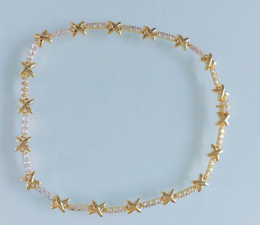 Gemma Owen Style Necklace Criss Cross XOXO Kisses Abbott Lyon Etsy UK