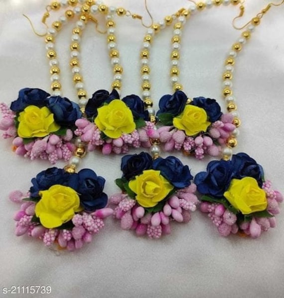 100 Pcs Indian Women Floral Maang Tikka Flower Jewelry Brides