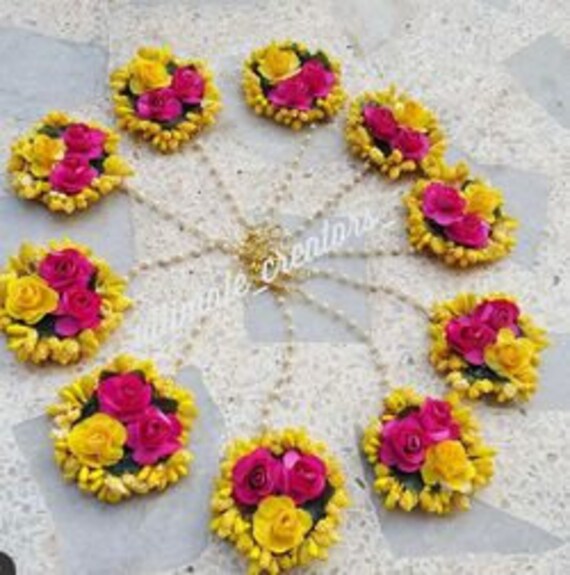 Floral shop maang tikka