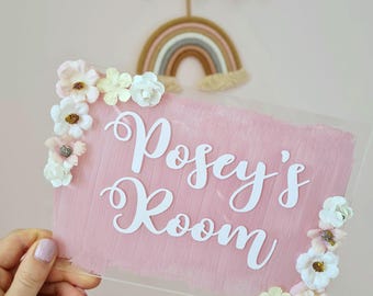 Kids personalised acrylic room sign, girls name plaque, girls bedroom sign, flower door sign, girls nursery sign